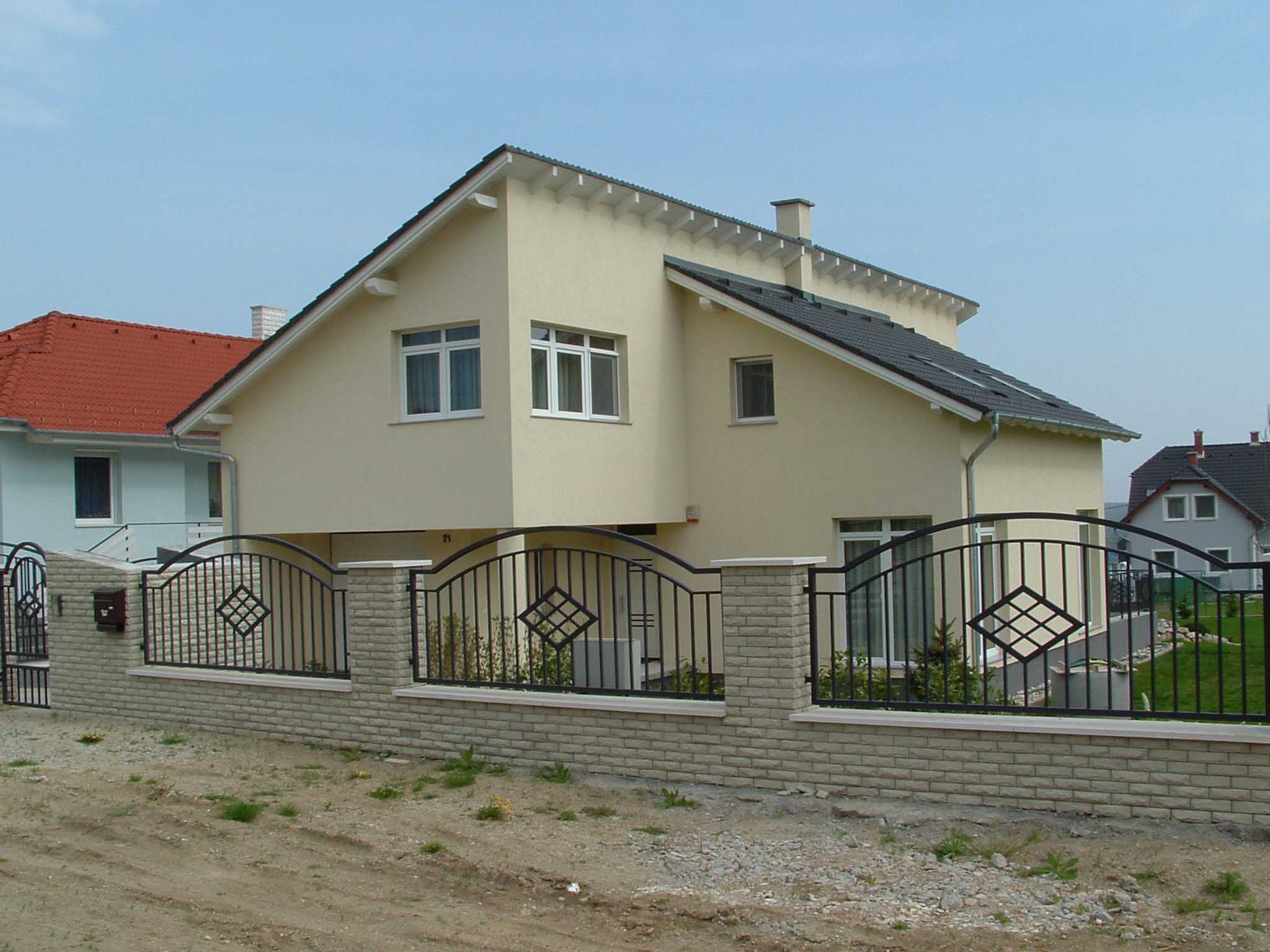 Csal�di h�z - Sopron